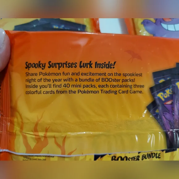 Trick OR Trade Pokémon booster bundle - Picture 5 of 6